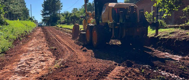ESPERANZA: Avanzan las obras de mejora vial en el barrio Km 1