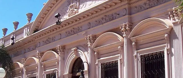 MISIONES: El Gobierno posterga el pago del aguinaldo a funcionarios de altos cargos hasta enero de 2026